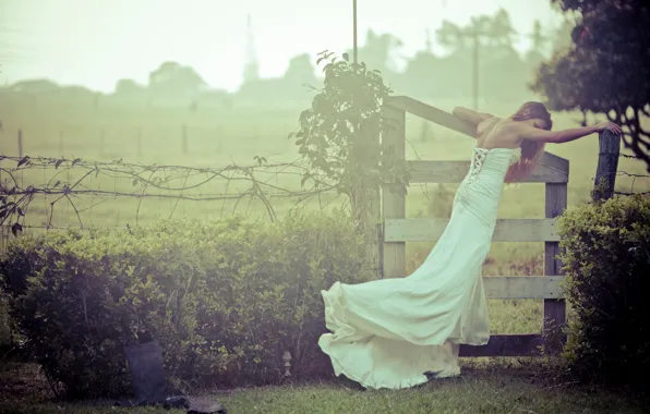 Девушка, природа, забор, невеста, свадебное платье, wedding, bride