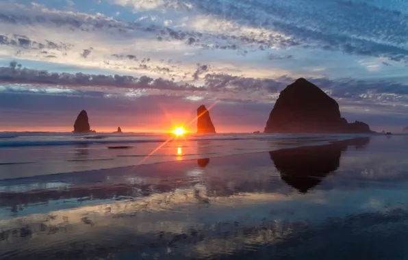 Картинка закат, скалы, побережье, Орегон, Oregon, Pacific Ocean, Тихий океан, Haystack Rock