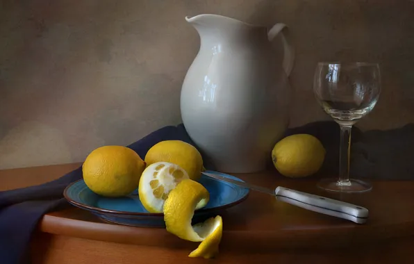 Лимон, бокал, тарелка, нож, посуда, натюрморт, молочник