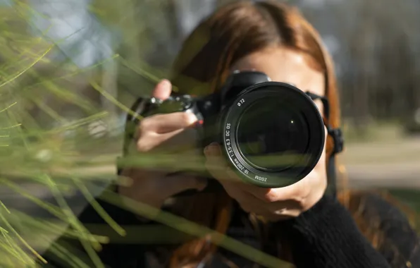 Photographer, camera, front, view