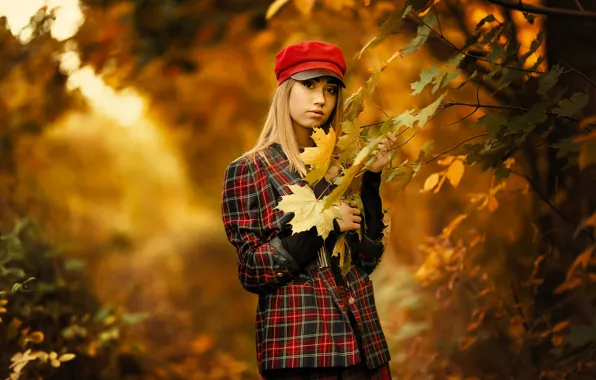 Картинка осень, взгляд, листья, деревья, ветки, природа, поза, парк