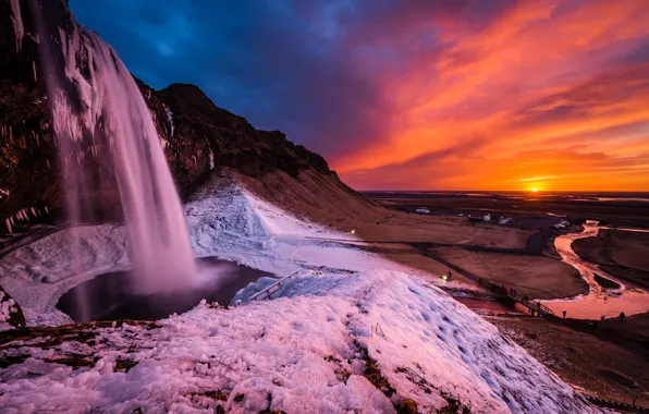 Картинка пейзаж, закат, природа, скалы, водопад, лёд, Исландия, Seljalandsfoss