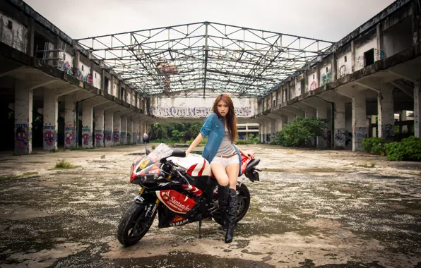 Картинка Девушка, Модель, Girl, Мотоцикл, Yamaha, Model, Ямаха, Motocycle