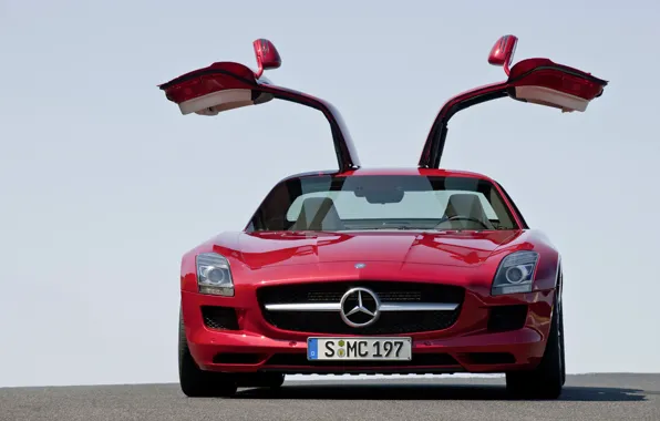 Огонь, Mercedes, Тачка