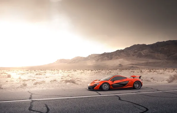 Картинка McLaren, Orange, Front, Storm, Road, Supercar, Desert