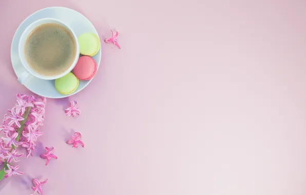 Цветы, кофе, макаруны, геоцинты