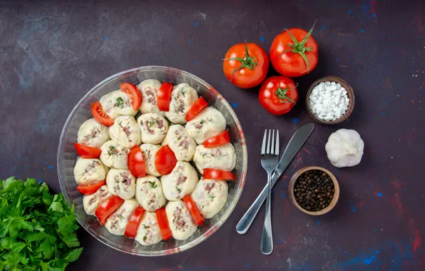 Помидоры, пирожки, манты, с мясом