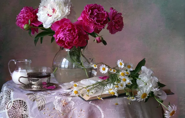 Цветы, чай, ромашки, натюрморт, пионы