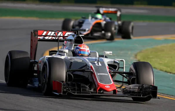 R8man, Haas