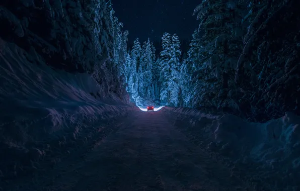 Картинка зима, дорога, машина, лес, небо, звезды, свет, снег