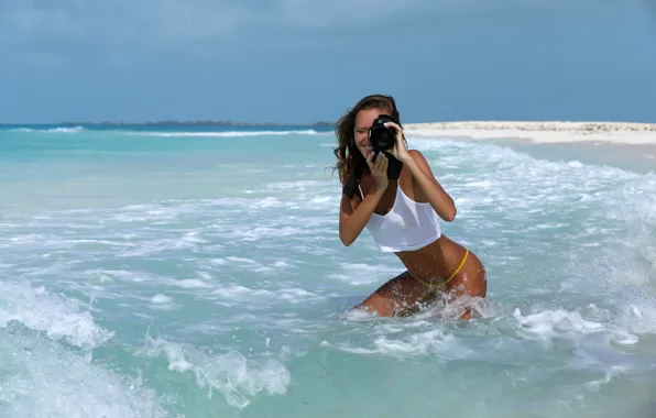 Beach, ocean, smile, photographer, water, camera, foam, Clover