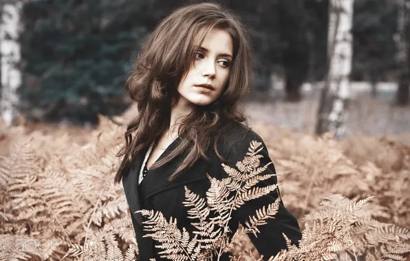 Model, Ksenia Kokoreva, In The Fields, In Thought