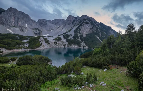 Картинка пейзаж, горы, природа, озеро, камни, растительность, Болгария, Пирин
