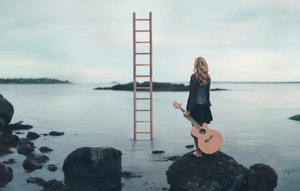 Картинка девушка, камни, берег, гитара, лестница, Escape Route