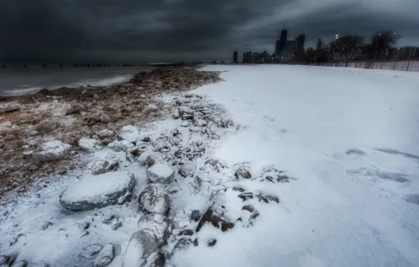 Картинка зима, снег, тучи, небоскребы, чикаго, Chicago, мичиган