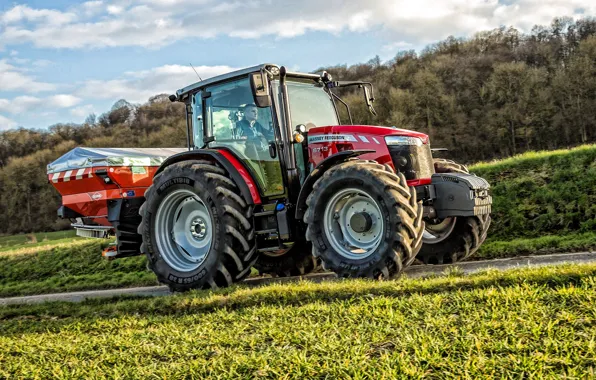 Небо, трава, деревья, трактор, кабина, колёса, Massey Ferguson, сельскохозяйственная техника