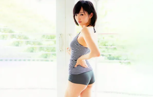 Картинка girl, sexy, ass, shorts, blouse, beautiful, short hair, pretty