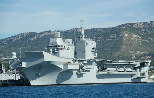 УДК, ВМС Италии, LHD Trieste