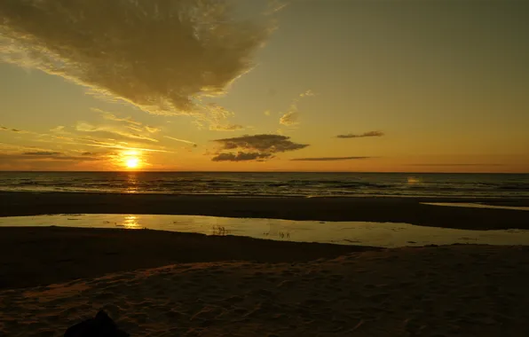 Картинка песок, море, закат, Солнце