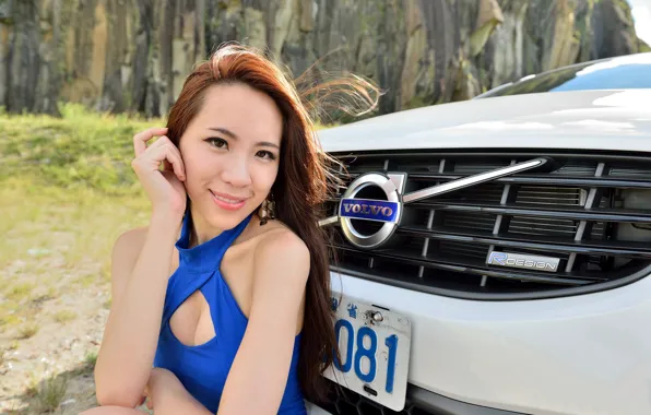 Взгляд, улыбка, Девушки, Volvo, азиатка, красивая девушка, белый авто, позирует над машиной