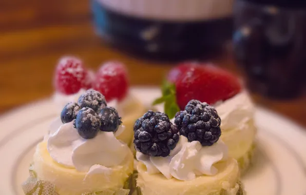 Strawberry, blueberry, blackberry, cheesecake