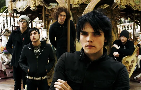 Gerard way, mikey way, my chemical romance, frank iero, ray toro, bob bryar