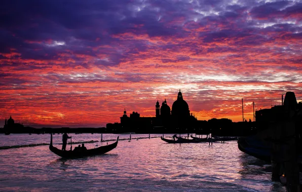 Картинка закат, тучи, вечер, Италия, Венеция, сумерки, силуэты