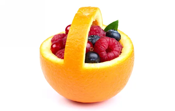 Ягоды, апельсин, витамины