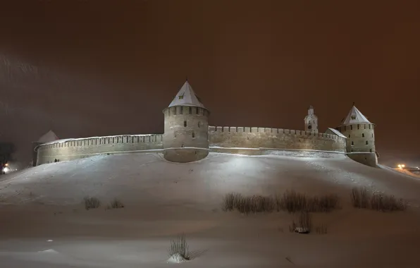 Картинка зима, небо, снег, ночь, город, стена, башня, кремль