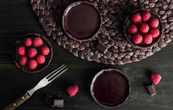 Картинка ягоды, малина, шоколад, пирожное, вилка, Chocolate Raspberry Tart