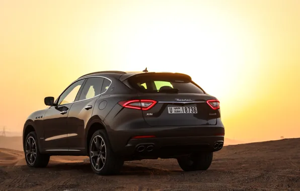 Закат, Maserati, кроссовер, 2017, Levante, Q4, GranSport, Levante S