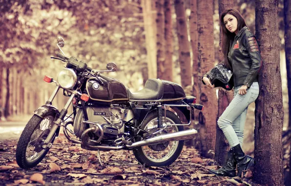 Девушка, BMW, мотоцикл