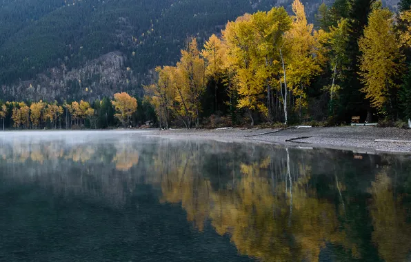 Картинка осень, деревья, горы, озеро, дом, склон