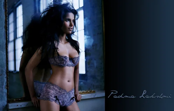 Брюнетка, Padma Lakshmi, Падма Лакшми
