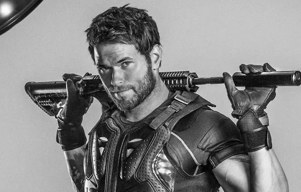 Автомат, неудержимые, взгляд., kellan lutz, the expendables 3
