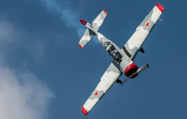 Картинка небо, самолёт, Як-52, учебный