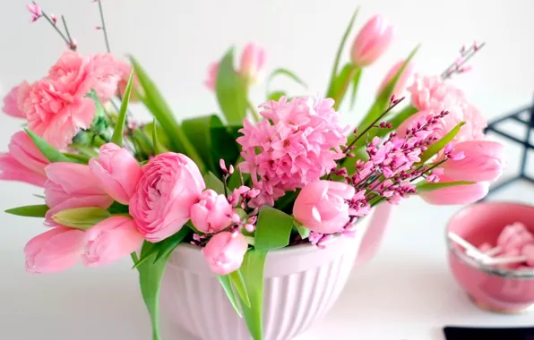 Картинка цветы, букет, тюльпаны, ваза, розовые, пионы
