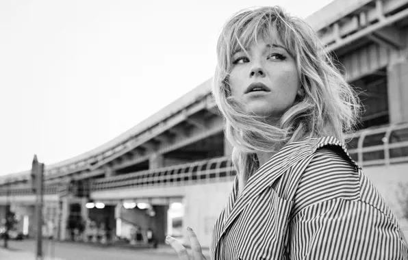 Блондинка, черно-белое, красотка, фотосессия, The Edit, 2016, Net-A-Porter, Haley Bennett