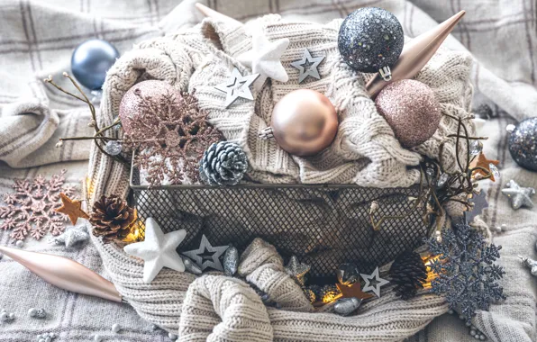 Картинка шарики, снежинки, шары, Рождество, Новый год, звёздочки, свитер, ёлочные украшения