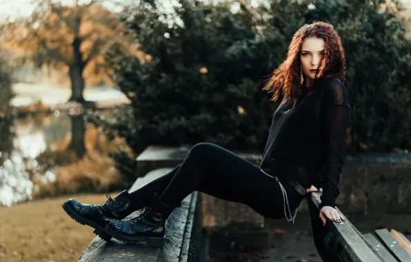 Девушка, поза, Roxana Dellamorte