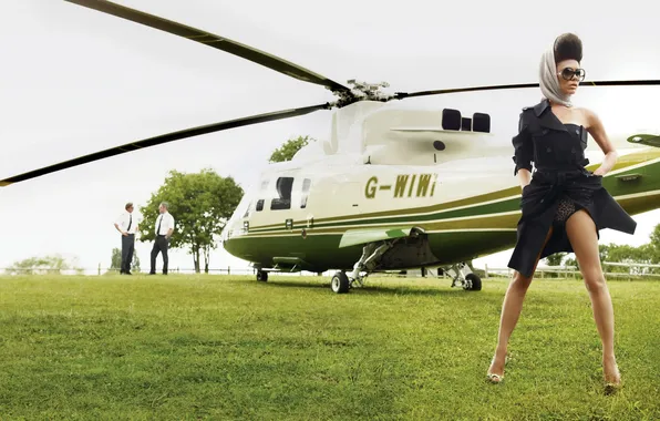 Картинка вертолет, Victoria Beckham, пилоты, виктория бекхэм