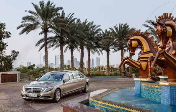 Кони, фонтан, Mercedes, Maybach, Pullman, S600, 2016