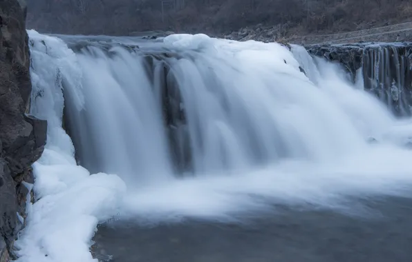Зима, снег, скалы, берег, водопад, лёд, поток, мощь