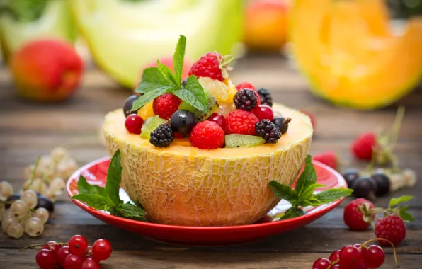 Картинка ягоды, малина, клубника, фрукты, смородина, дыня, салат, dessert