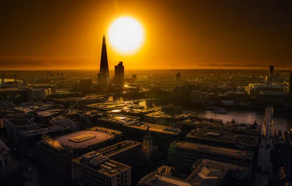 Картинка солнце, city, город, река, восход, Лондон, здания, дома