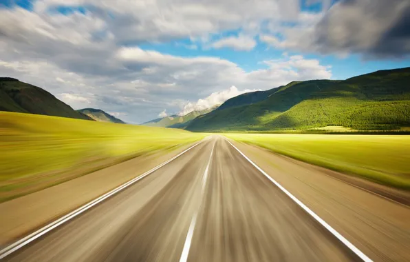 Картинка дорога, небо, трава, фото, обои, скорость, облака. горы