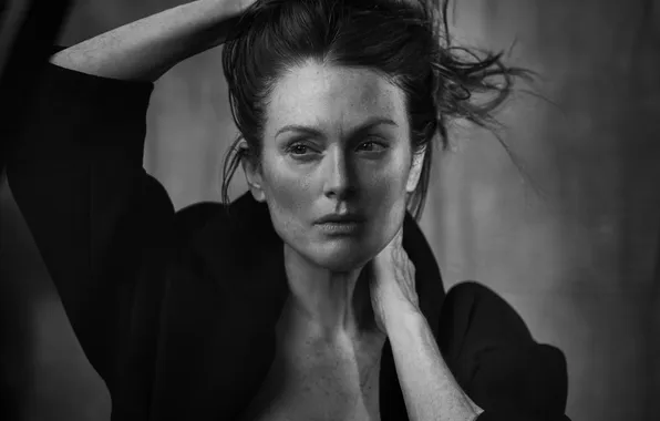 Portrait, Julianne Moore, Peter Lindbergh, black white