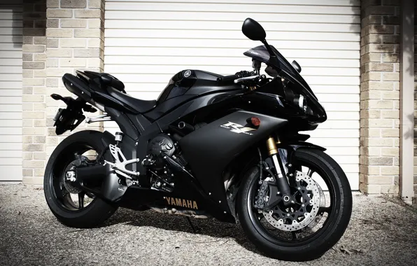 Картинка чёрный, мотоцикл, black, вид сбоку, yamaha, bike, ямаха, роллеты