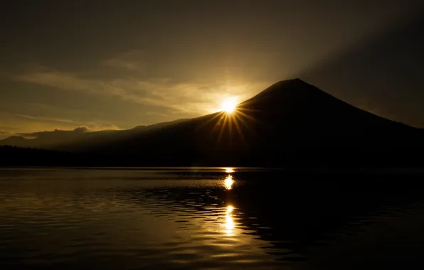 Картинка солнце, озеро, гора, вулкан, Япония, Japan, Фуджи