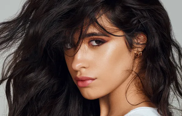 Картинка взгляд, девушка, волосы, портрет, красотка, Camila Cabello